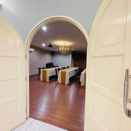 M Hotel Τζόχορ Μπάχρου Εξωτερικό φωτογραφία