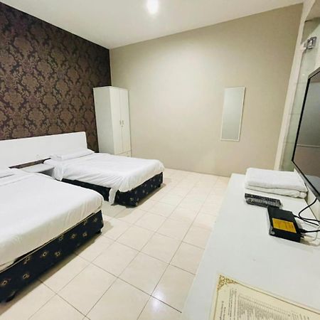 M Hotel Τζόχορ Μπάχρου Εξωτερικό φωτογραφία