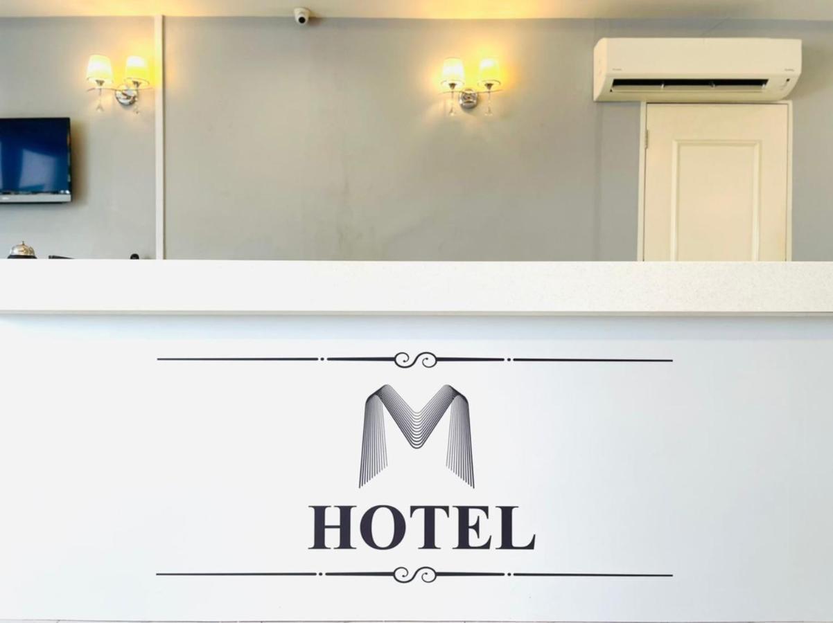 M Hotel Τζόχορ Μπάχρου Εξωτερικό φωτογραφία